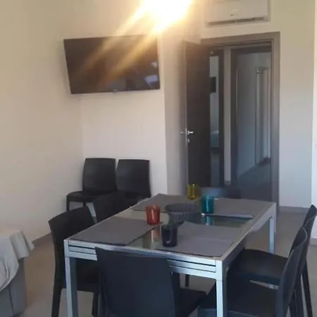 Super Terrazza Panoramica 3 빌라시미우스