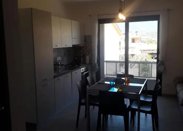 Daire Super Terrazza Panoramica 3 *